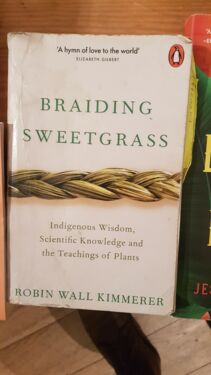 Buch Braiding Sweetgrass